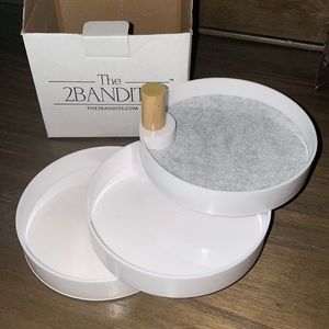 FREE- jewelry holder with purchase